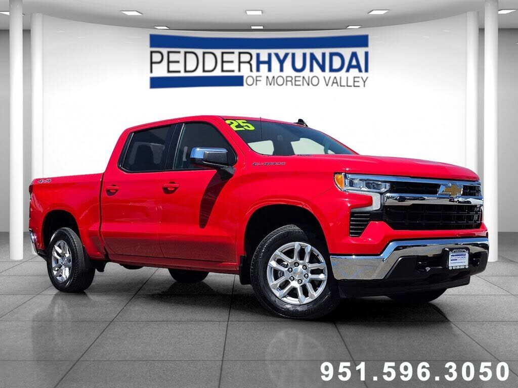 2025 CHEVROLET Silverado