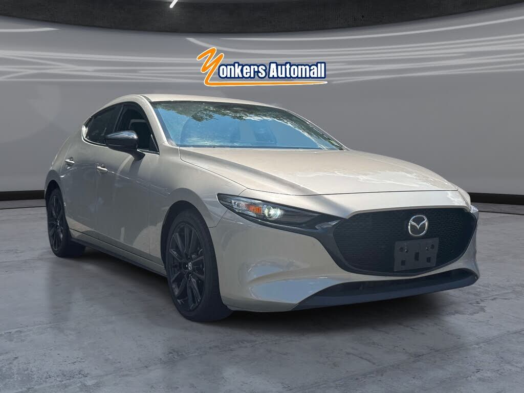 2024 MAZDA Mazda3