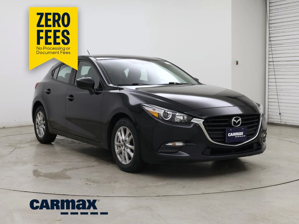 2017 MAZDA Mazda3