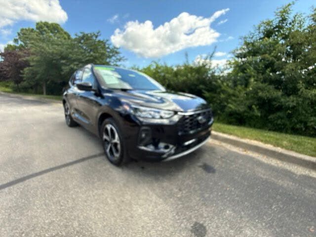 2023 FORD Escape