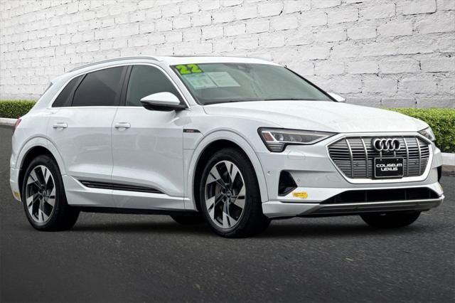 2022 Audi e-tron
