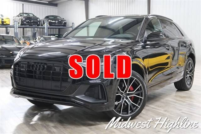 2022 AUDI Q8