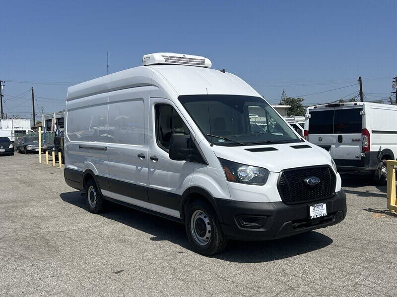 2023 FORD Transit