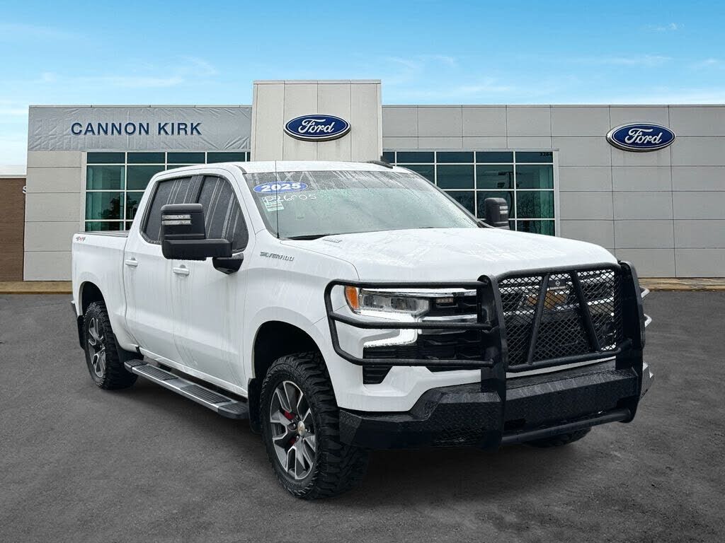 2025 CHEVROLET Silverado