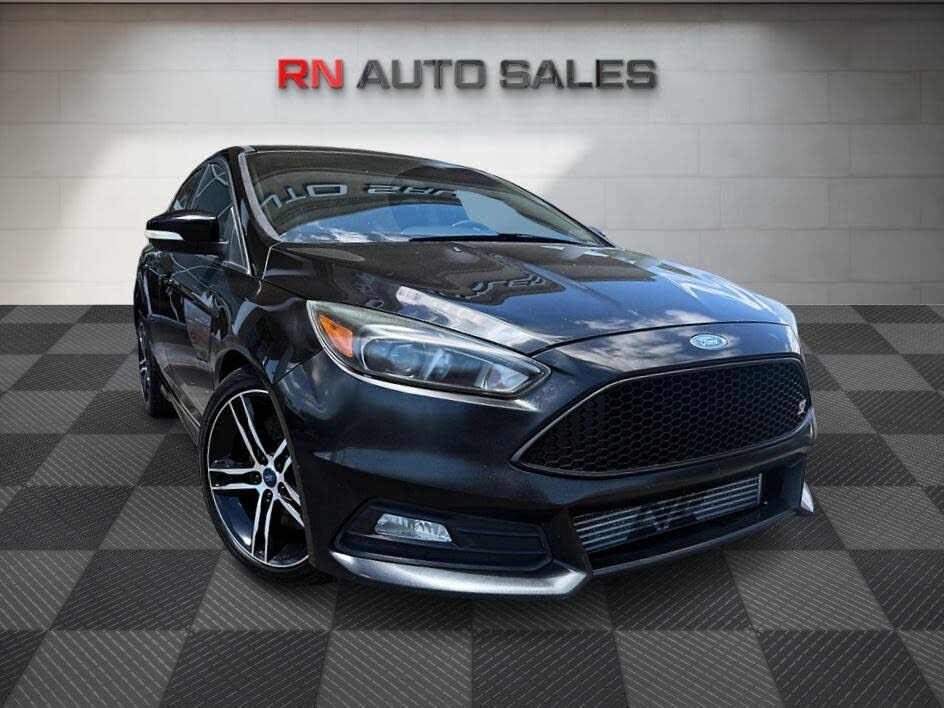 2016 FORD Focus