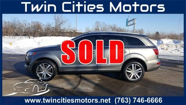 2010 AUDI Q7