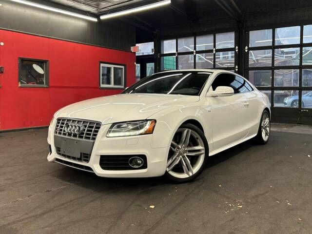 2010 AUDI S5