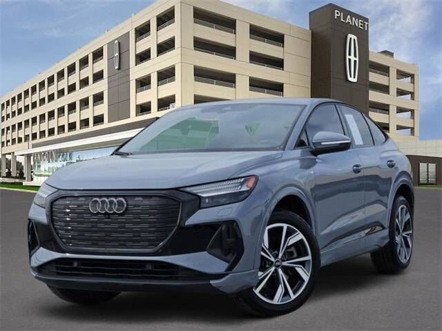 2023 AUDI Q4