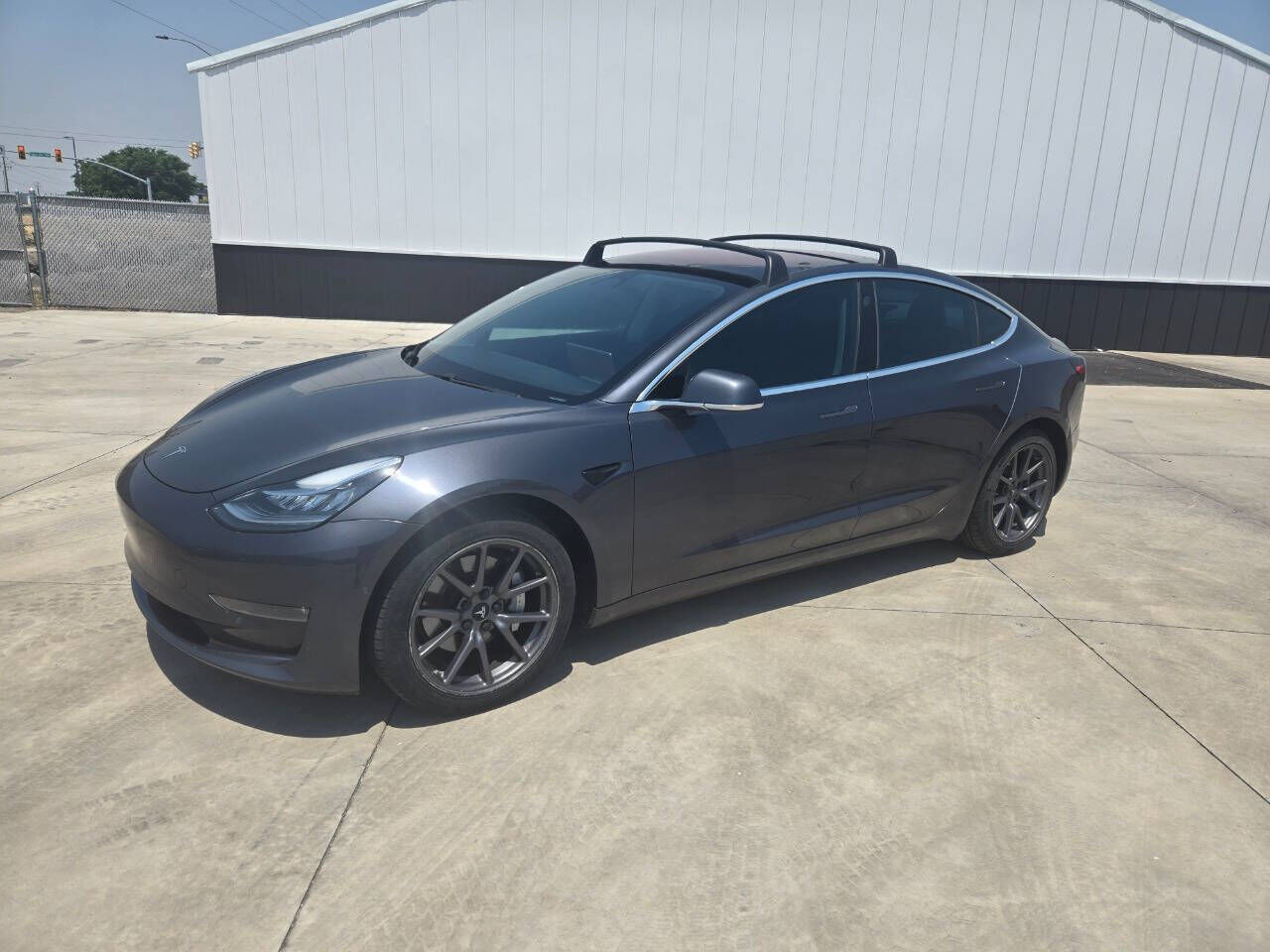 2018 TESLA Model 3