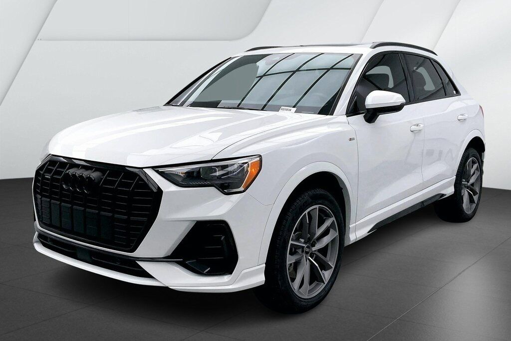 2022 Audi Q3