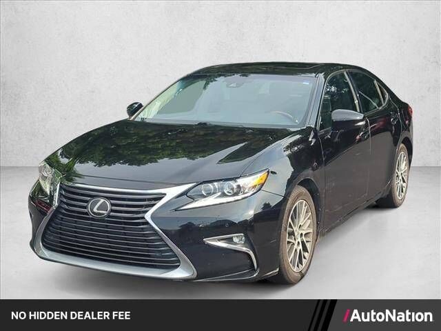 2017 LEXUS ES