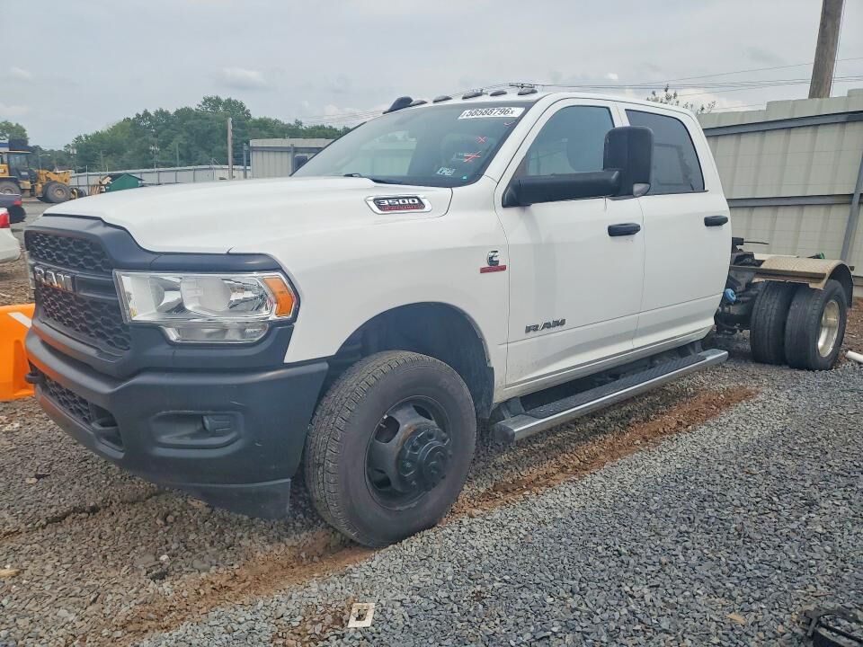 2022 RAM 3500