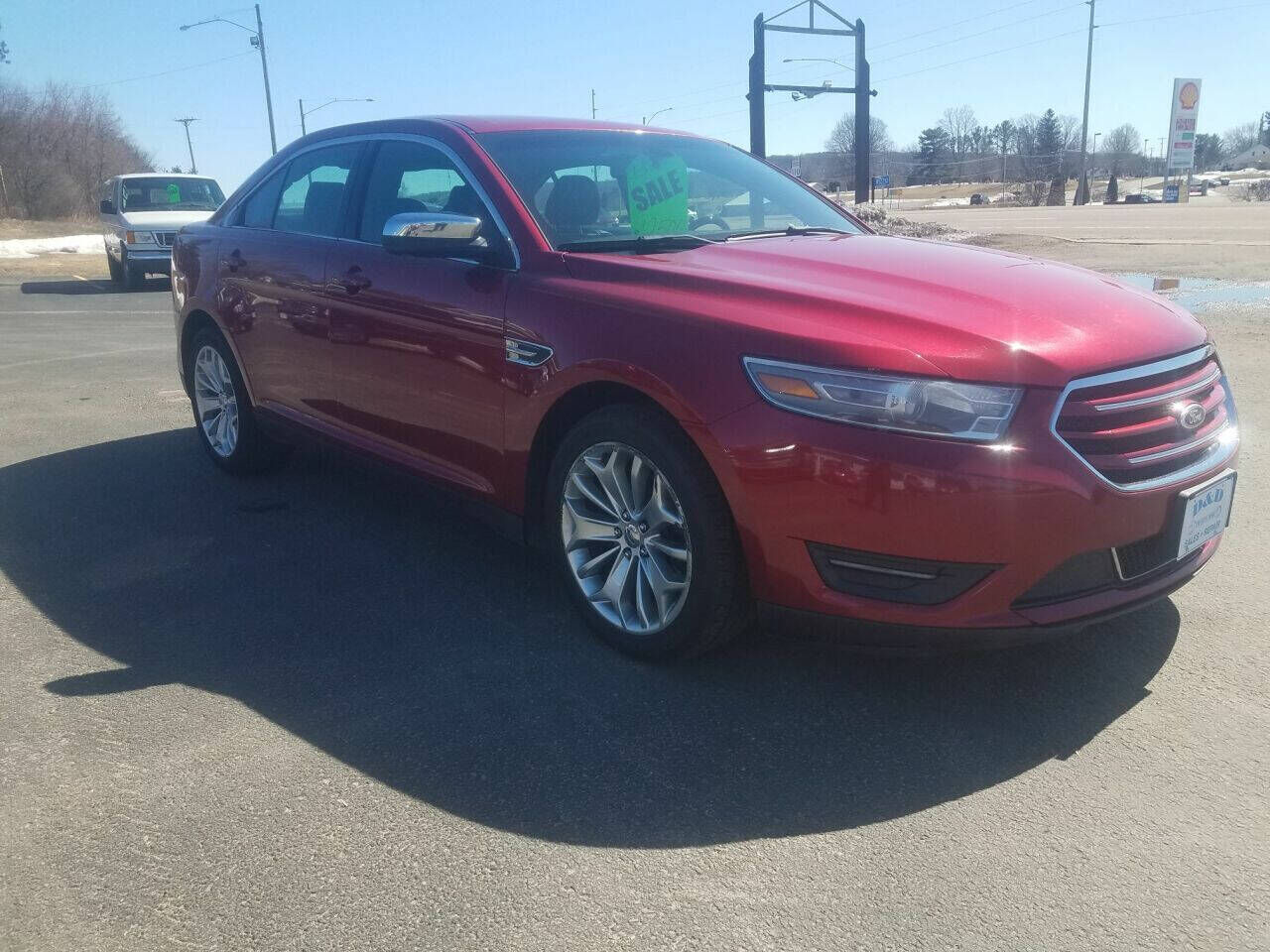 2013 FORD Taurus
