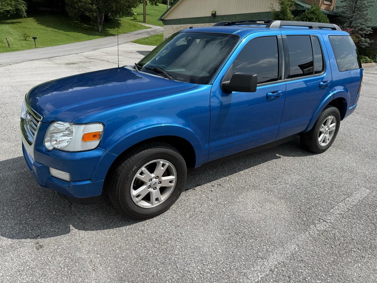 2010 FORD Explorer
