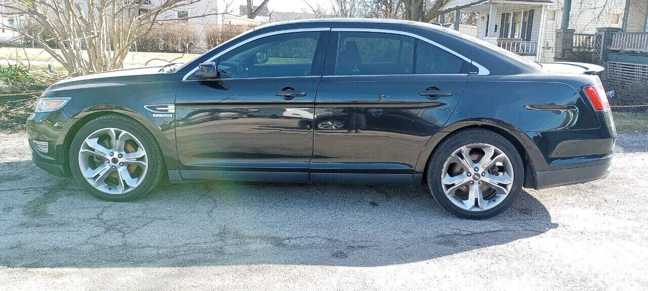 2012 FORD Taurus