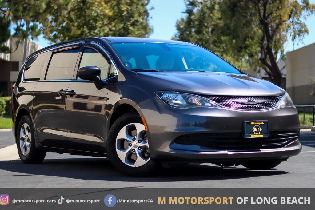 2017 CHRYSLER Pacifica
