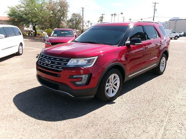2017 FORD Explorer