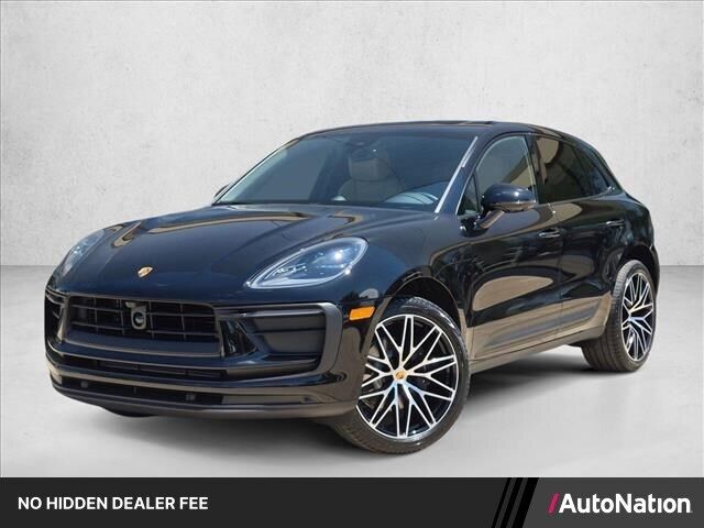 2026 PORSCHE Macan