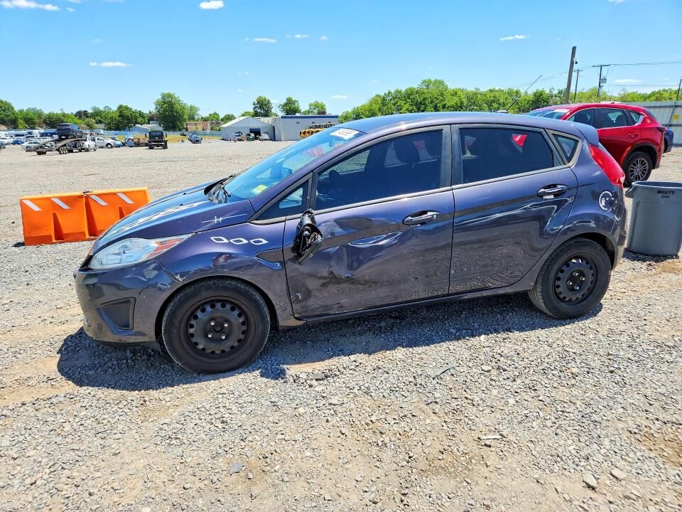 2012 FORD Fiesta