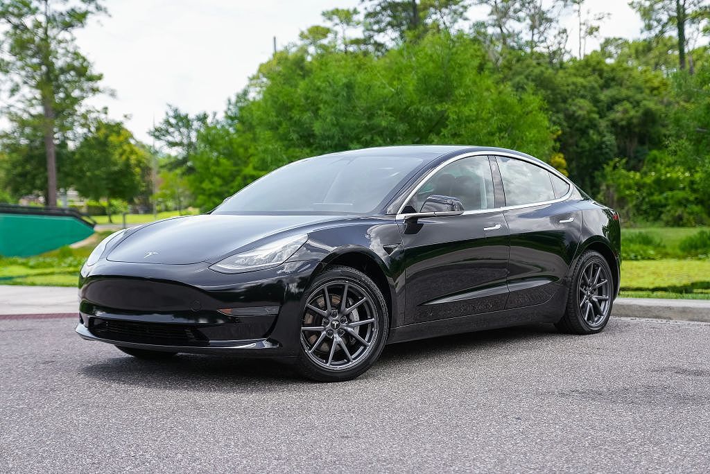 2019 TESLA Model 3
