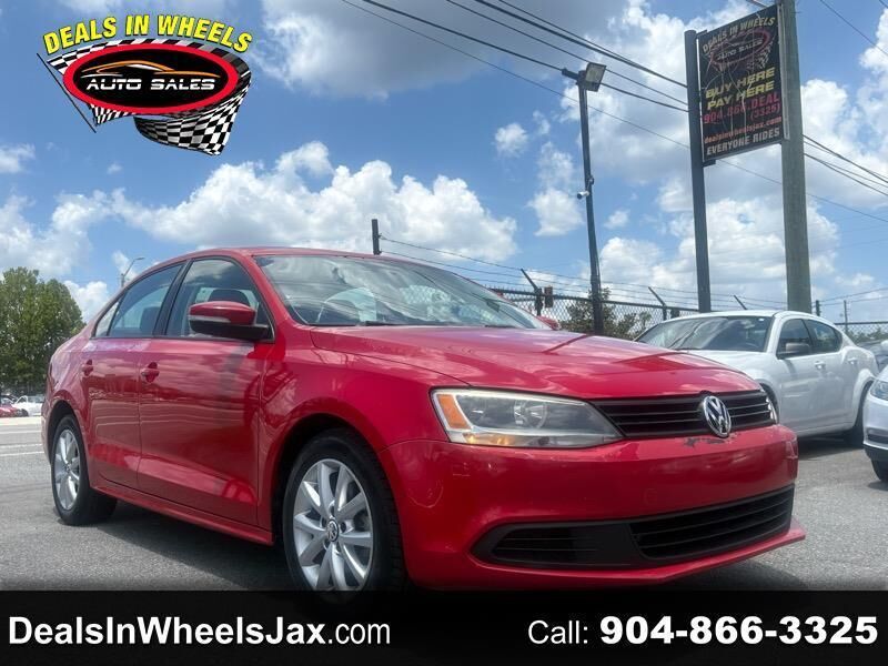 2012 VOLKSWAGEN Jetta