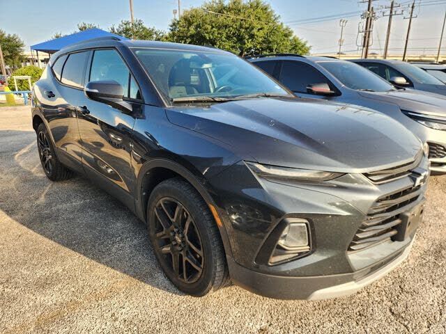 2025 CADILLAC XT4