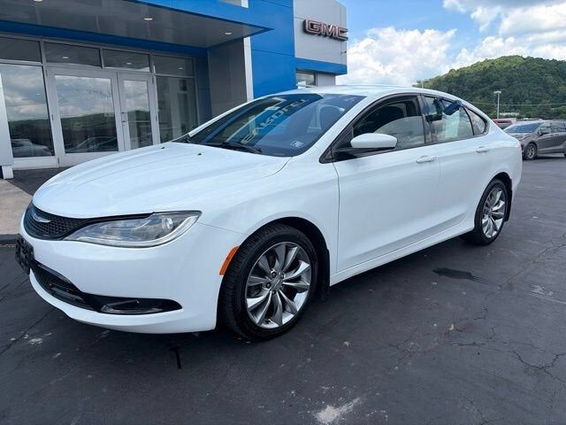2016 CHRYSLER 200