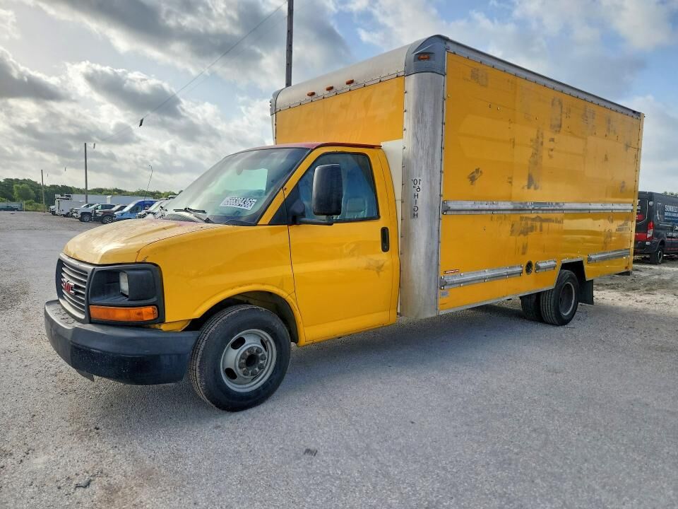 2012 GMC Savana