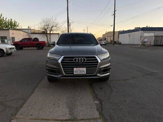 2017 AUDI Q7