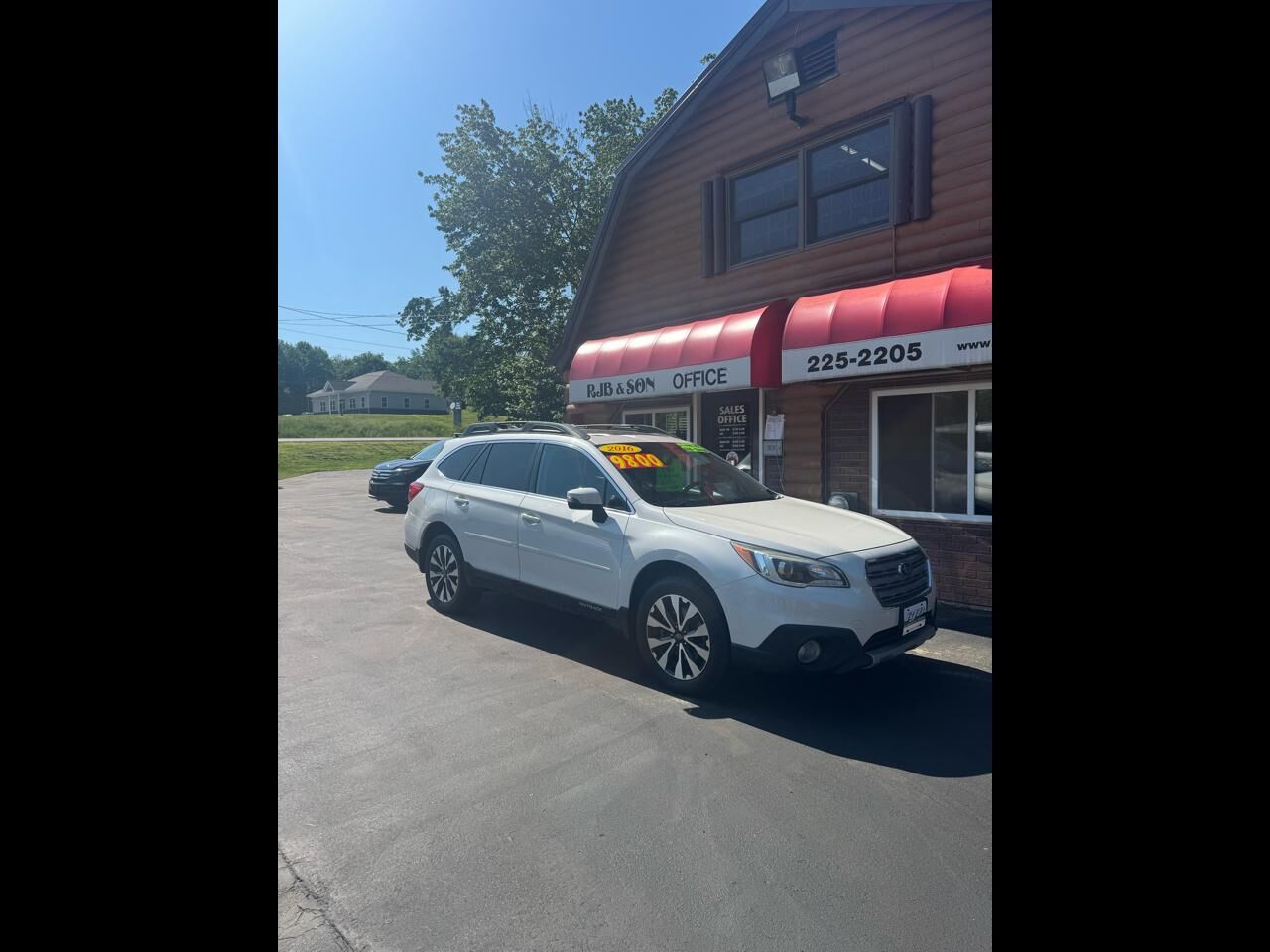 2016 SUBARU Outback