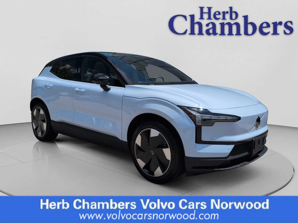 2025 VOLVO EX30