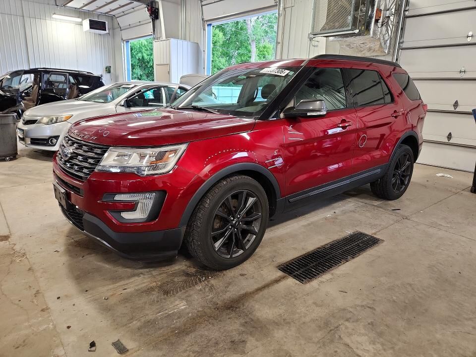 2017 FORD Explorer