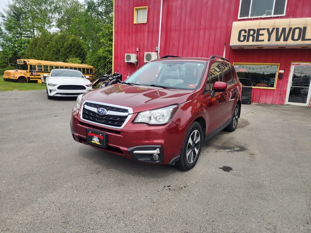 2017 SUBARU Forester