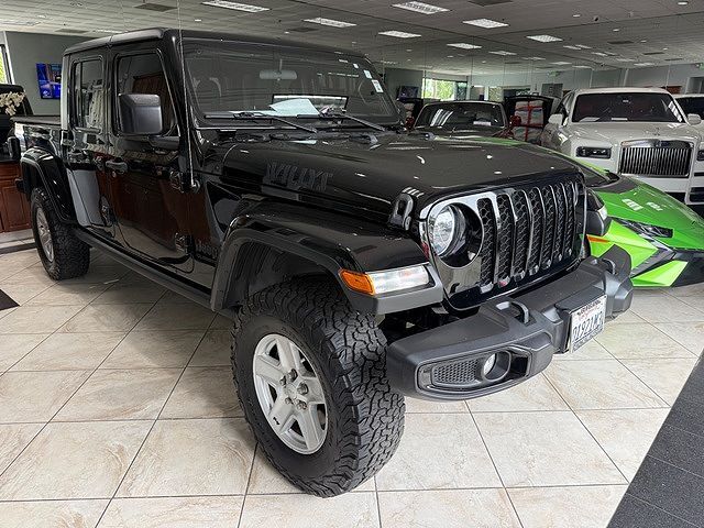 2021 JEEP Gladiator