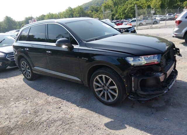 2017 AUDI Q7