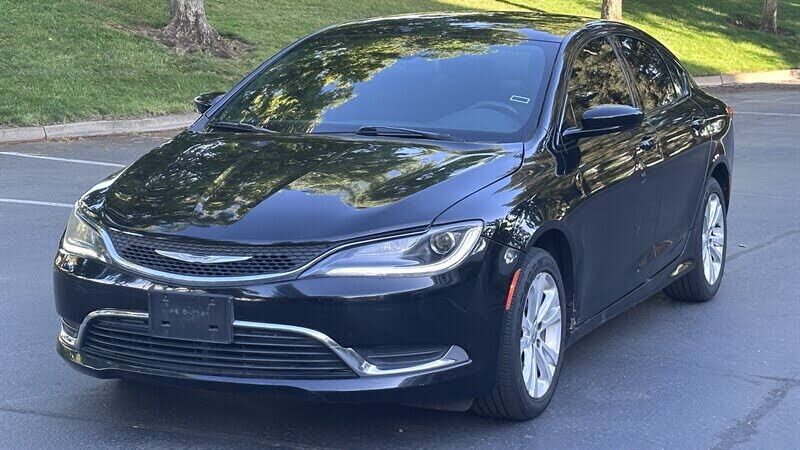 2015 CHRYSLER 200