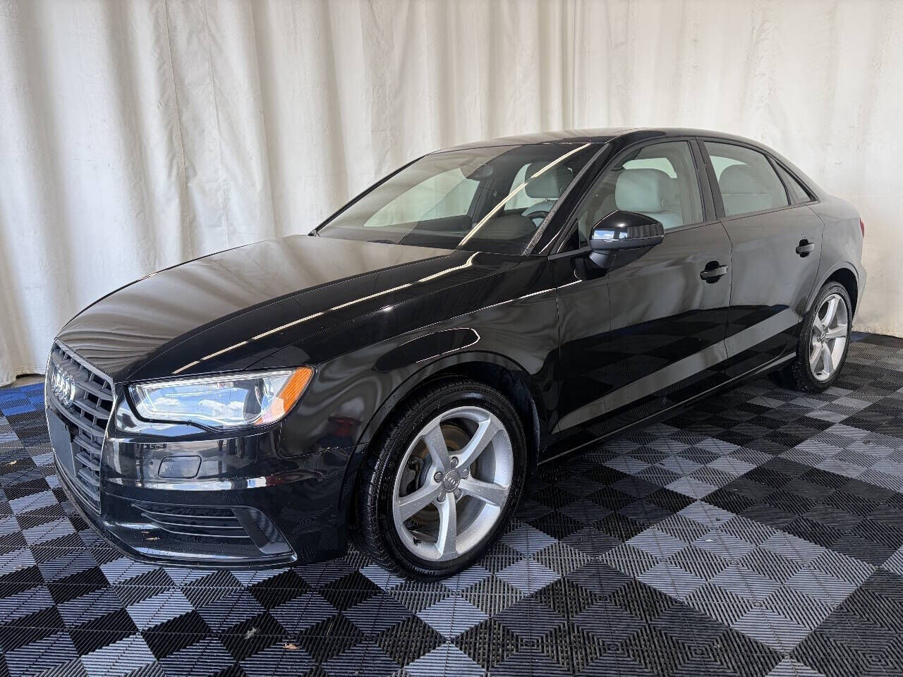 2015 AUDI A3