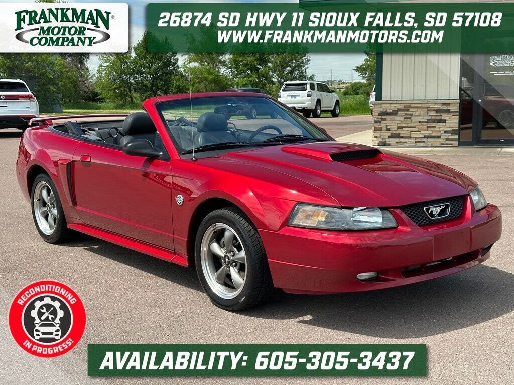 2004 FORD Mustang