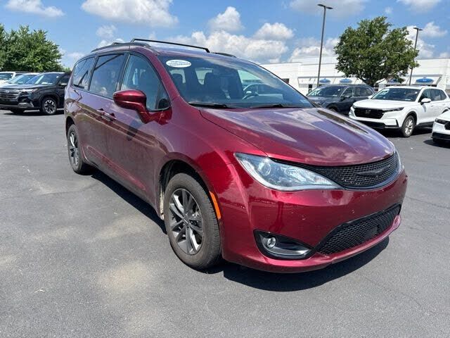 2020 CHRYSLER Pacifica