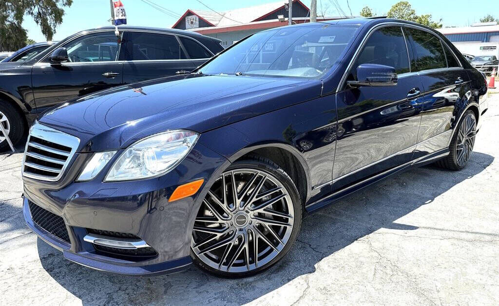 2013 MERCEDES-BENZ E-Class