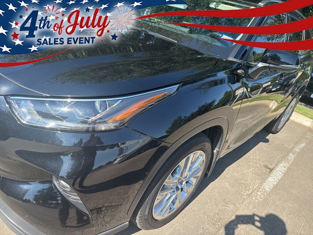 2023 TOYOTA Highlander