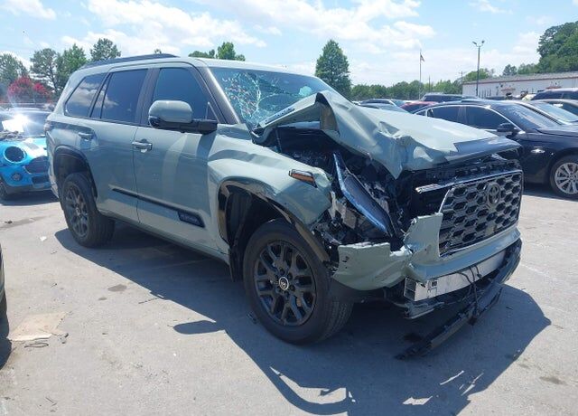 2024 TOYOTA Sequoia