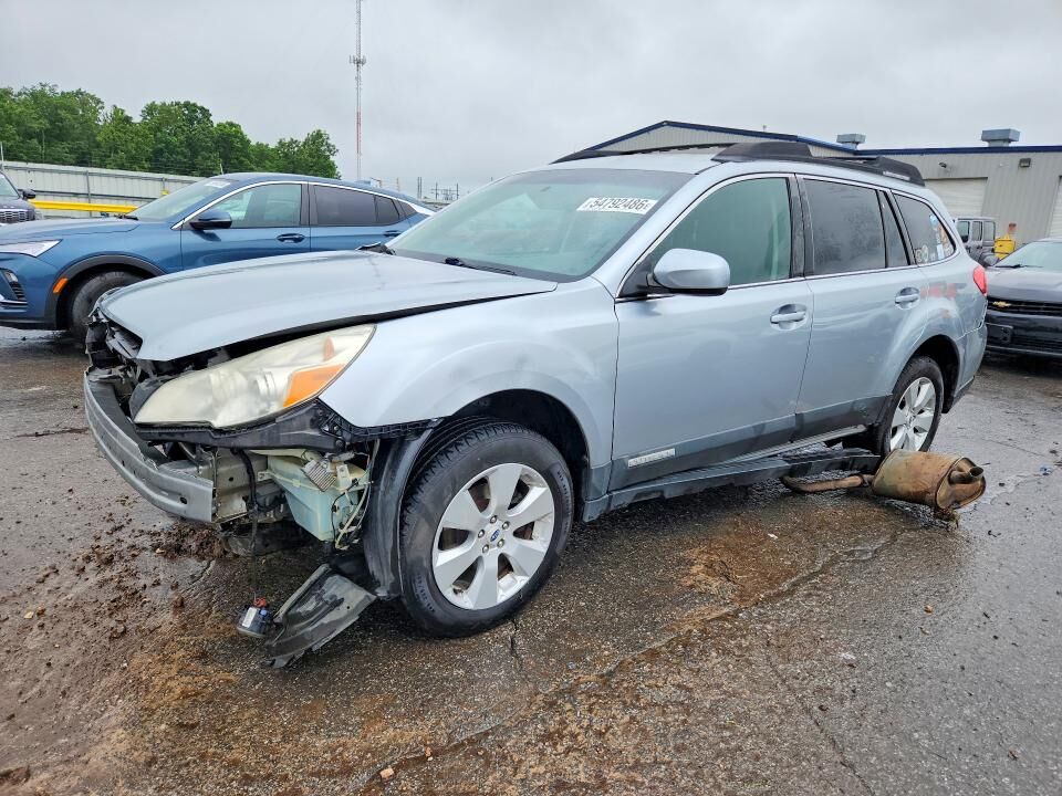2012 SUBARU Outback