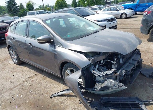 2014 FORD Focus