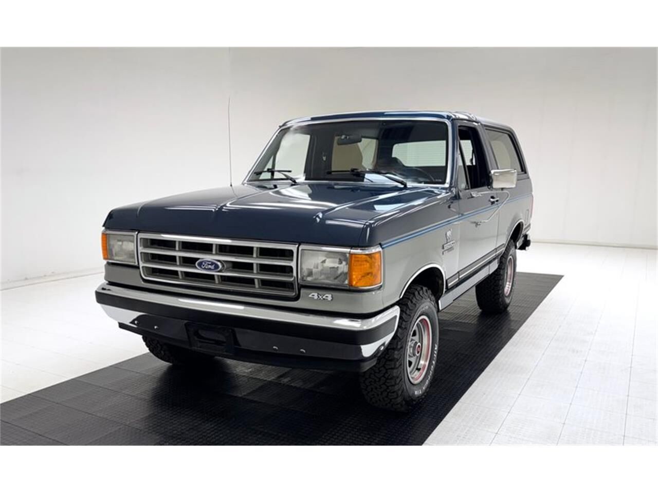 1987 FORD Bronco