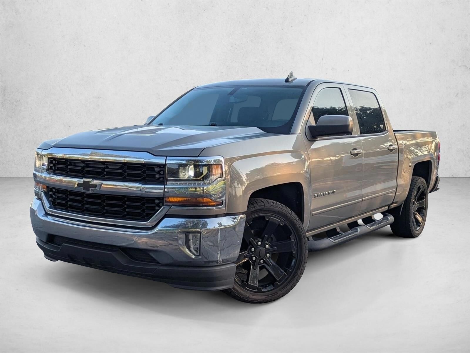 2017 CHEVROLET Silverado