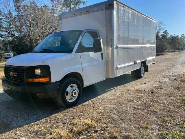 2010 GMC Savana