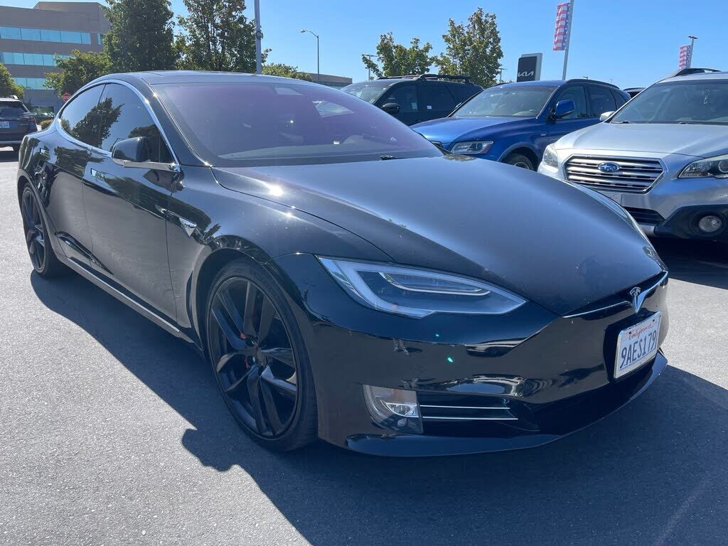 2018 TESLA Model S