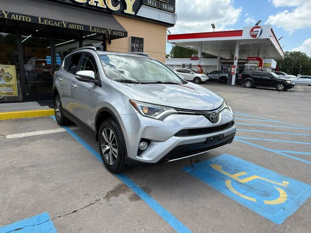 2017 TOYOTA RAV4