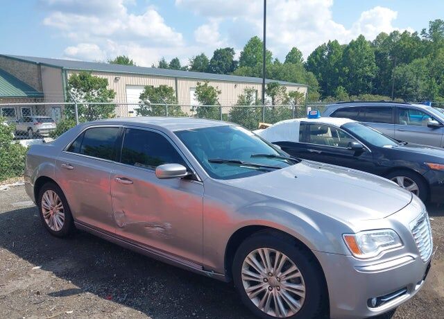 2014 CHRYSLER 300